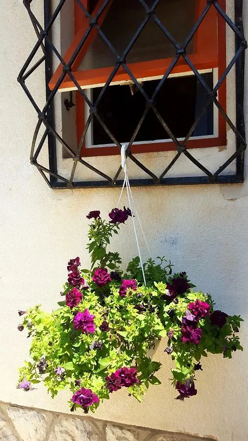 Josephine'S Garden Apartment Opatija