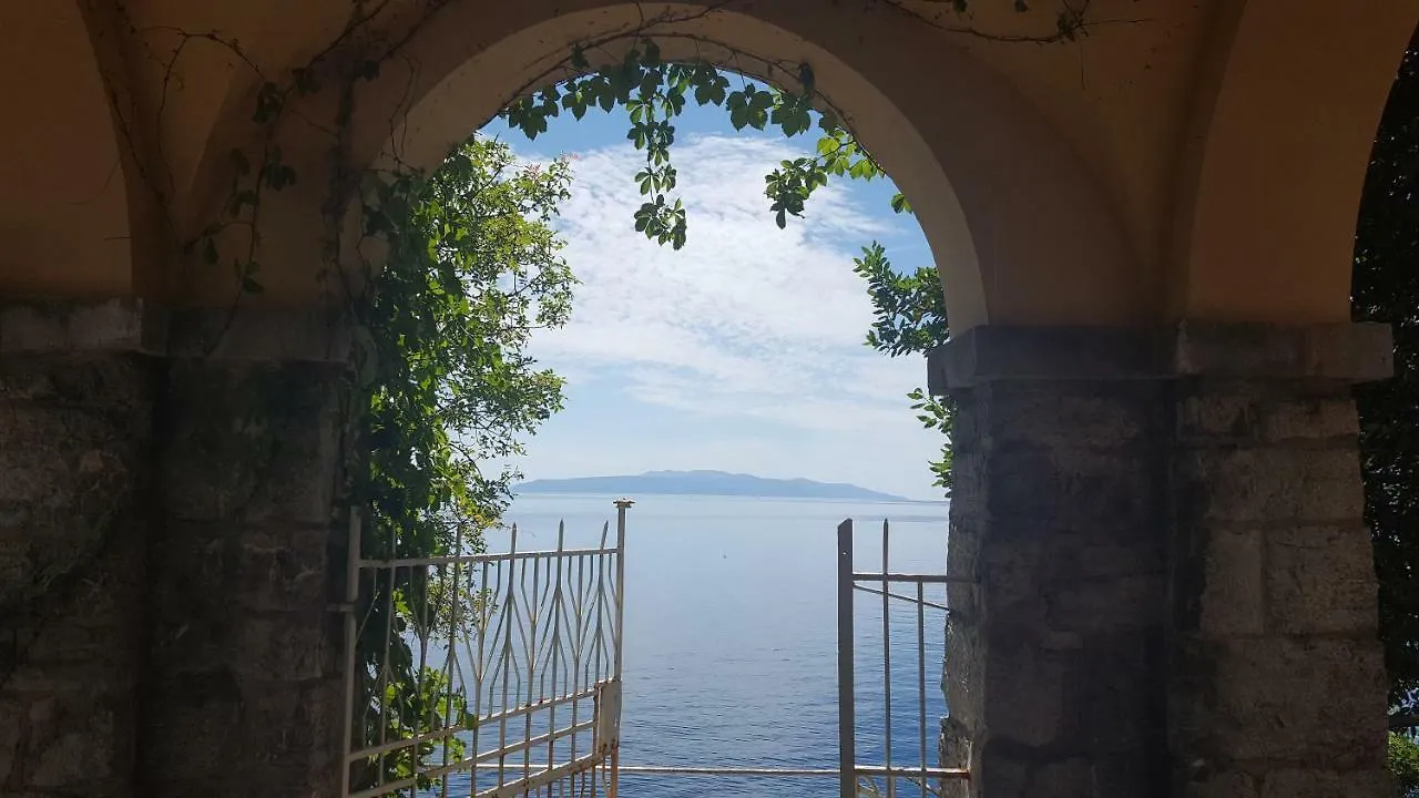 Josephine'S Garden Apartment Opatija Croatia